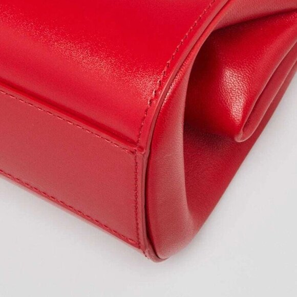 Bottega Veneta Red Leather The Tip Shoulder Bag - Picture 3 of 8